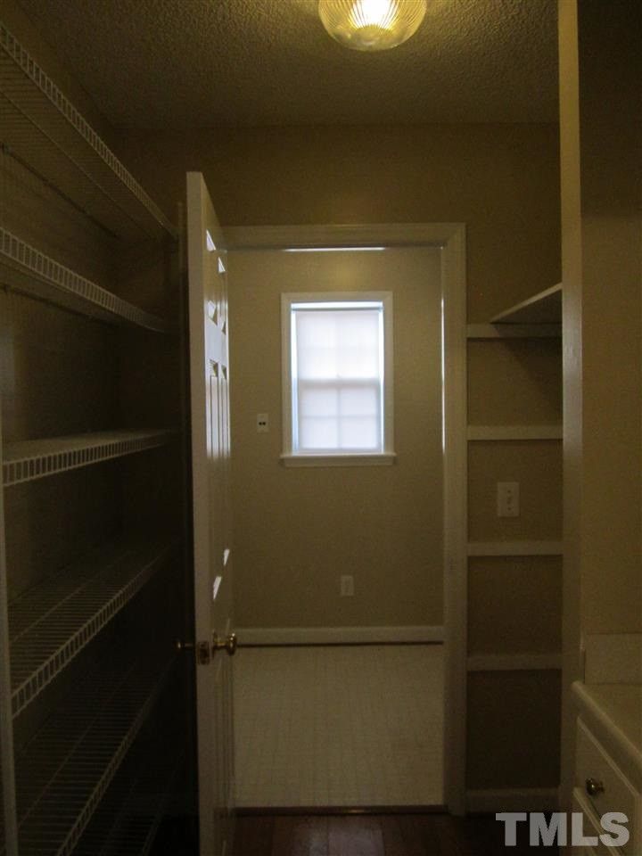 2105 Walnut Ridge Ct, Raleigh, NC 27610