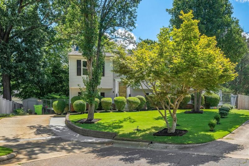 2105 Winnie Pl, Raleigh, NC 27603