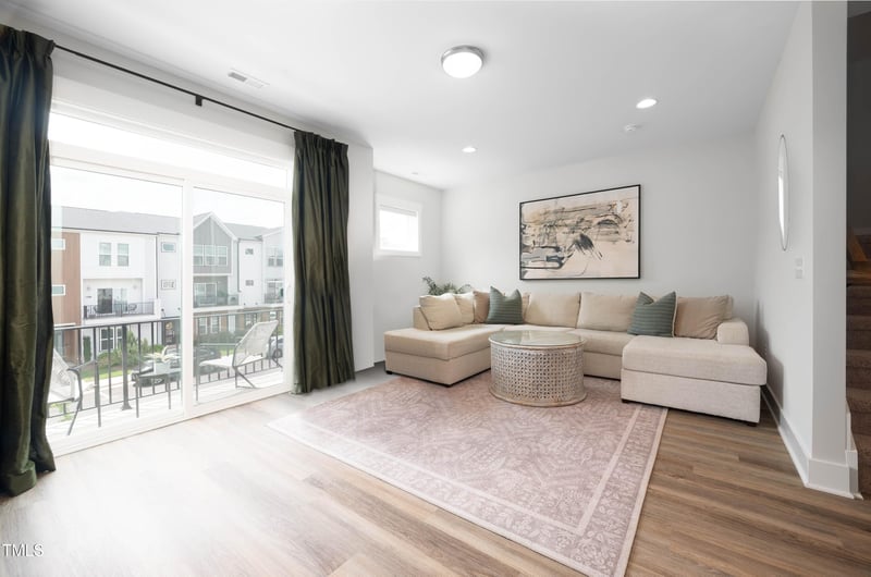 2106 Big Falls Dr, Wendell, NC 27591