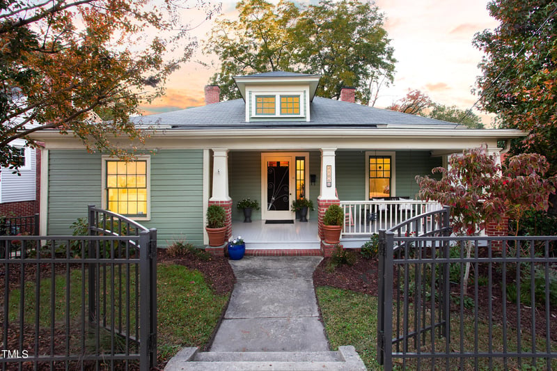 2106 Chapel Hill Rd, Durham, NC 27707