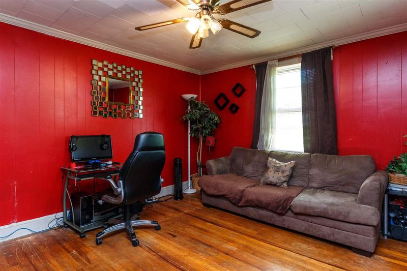 2106 Faucette Ave, Durham, NC 27704
