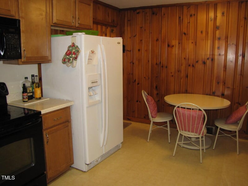 2106 Hart St, Durham, NC 27703
