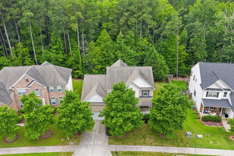 2106 Hemlock Hills Dr, Durham, NC 27703