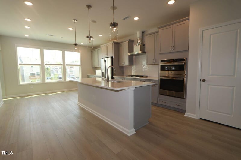 2106 Kettle Falls Station #689, Apex, NC 27502