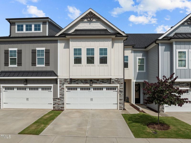 2106 Mullingar St, Cary, NC 27518