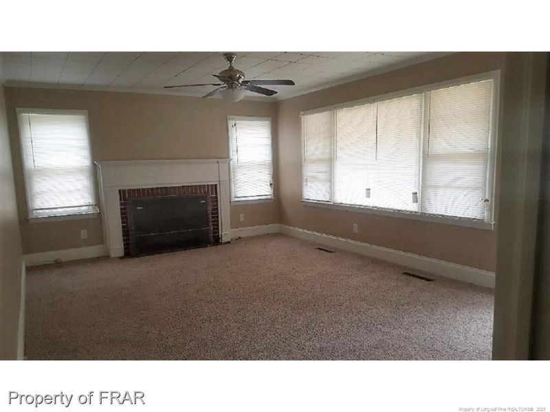 2106 Sapona Rd, Fayetteville, NC 28312