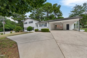 2106 Southgate Dr, Raleigh, NC 27610
