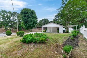 2106 Southgate Dr, Raleigh, NC 27610