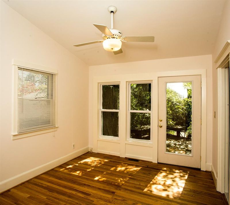 2106 Woodland Ave, Raleigh, NC 27608
