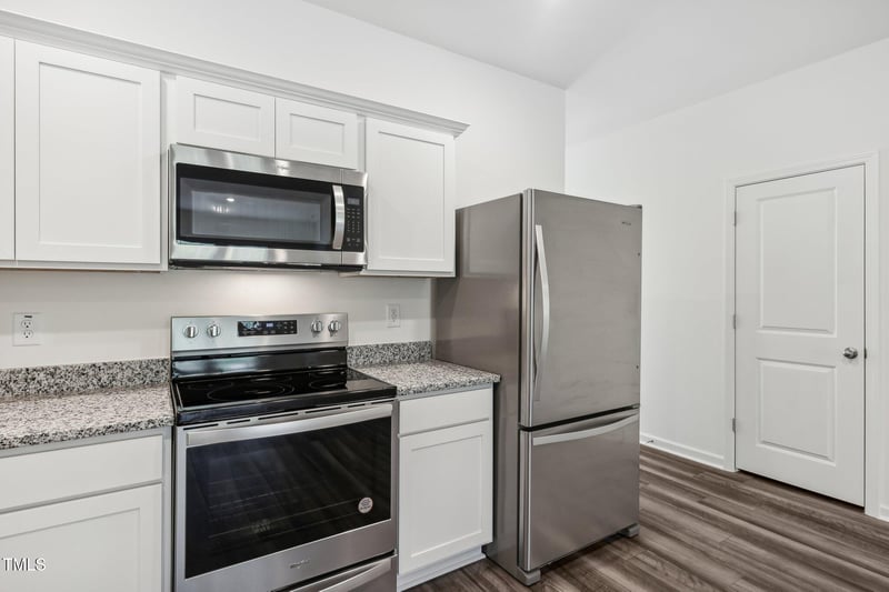 2107 Glen Crossing Dr, Durham, NC 27704