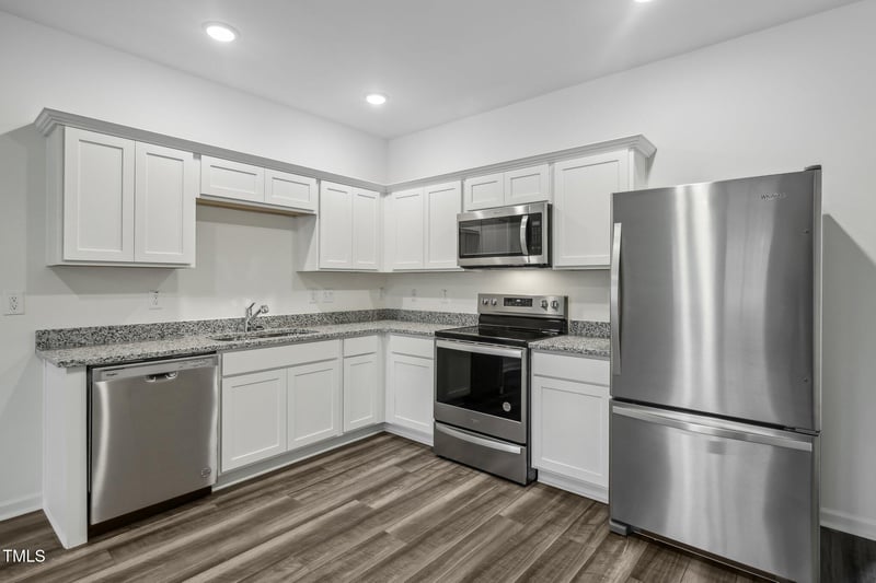 2107 Glen Crossing Dr, Durham, NC 27704