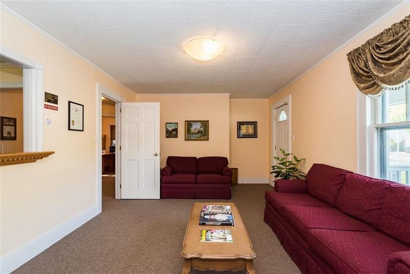 2107 Maple Ave, Burlington, NC 27215