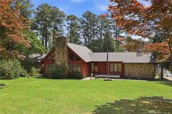 2107 Pinewood Ter, Fayetteville, NC 28304