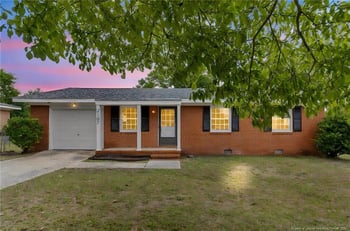 2107 Quailridge Dr, Fayetteville, NC 28304