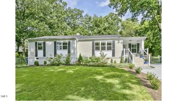 2107 Woodview Dr, Raleigh, NC 27604