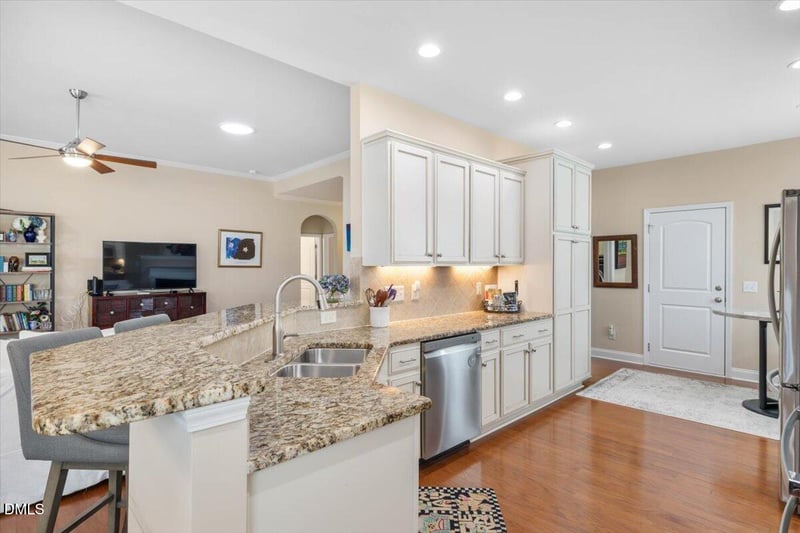 2108 Buck Corner Ln, Fuquay Varina, NC 27526