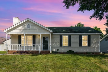 2108 Carthage Cir, Raleigh, NC 27604