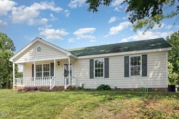 2108 Carthage Cir, Raleigh, NC 27604