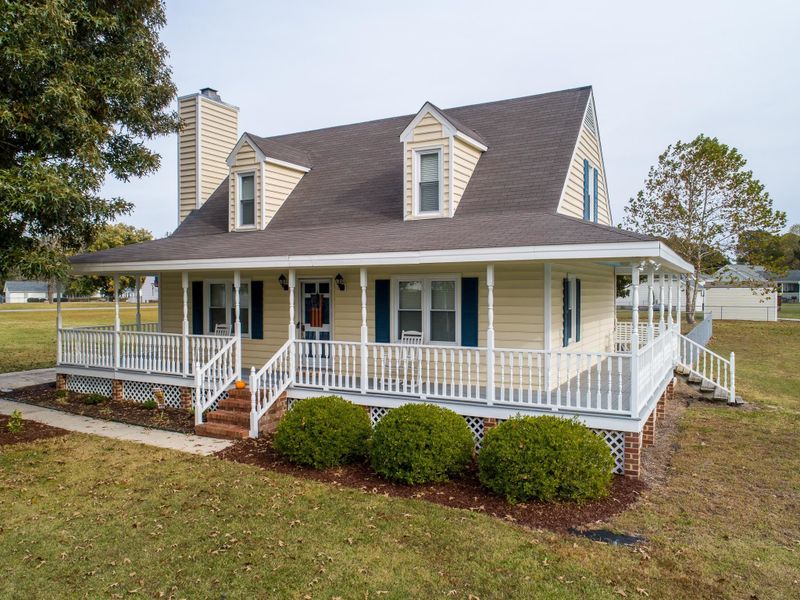 2108 Englewood Dr, Clayton, NC 27520