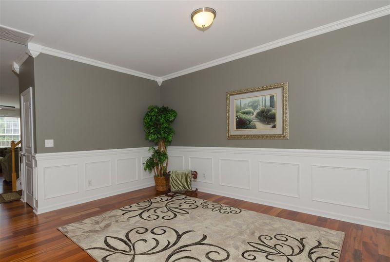 2108 Feather Ridge Dr, Holly Springs, NC 27540