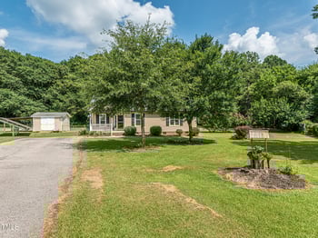 2108 Huntclub Dr, Clayton, NC 27520