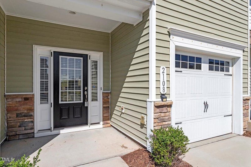 2108 Junewood Ln, Morrisville, NC 27560