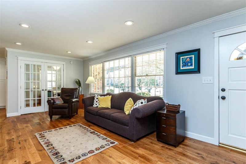 2108 W Marilyn Cir, Cary, NC 27513