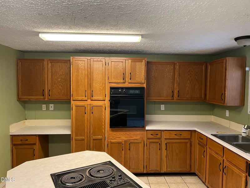 2108 Persimmon Cir, Archer Lodge, NC 27527