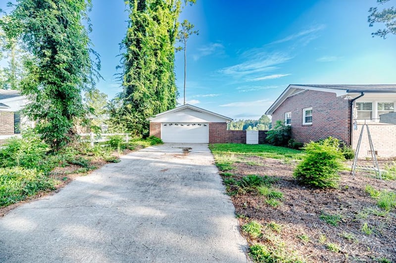 2108 Tramway Rd, Sanford, NC 27330