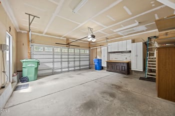 2108 Woodwater Dr, Fuquay Varina, NC 27526