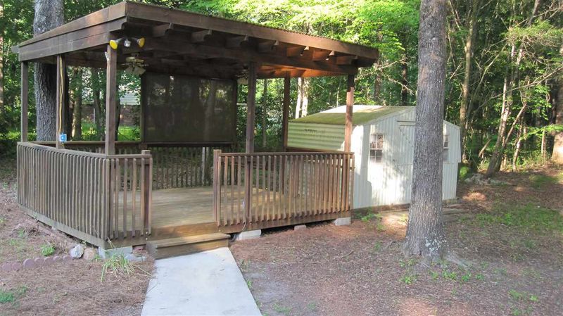 2109 Canterbury Rd, Clayton, NC 27520