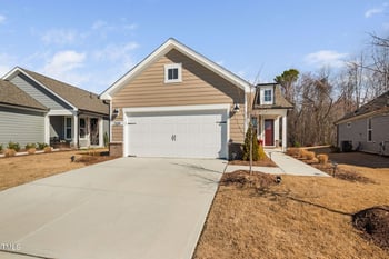 2109 Flycatcher Ln, Fuquay Varina, NC 27526