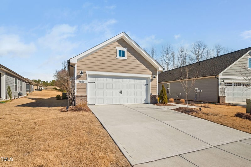 2109 Flycatcher Ln, Fuquay Varina, NC 27526