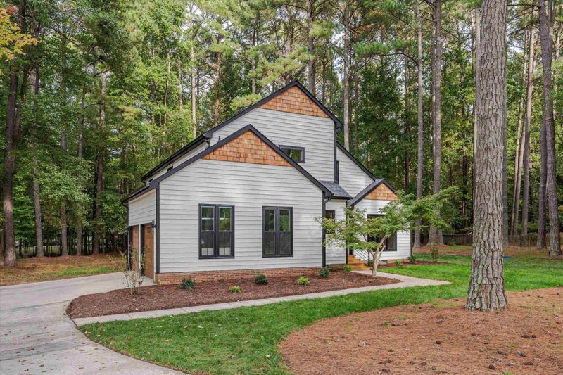 2109 Haverford Ct, Raleigh, NC 27614