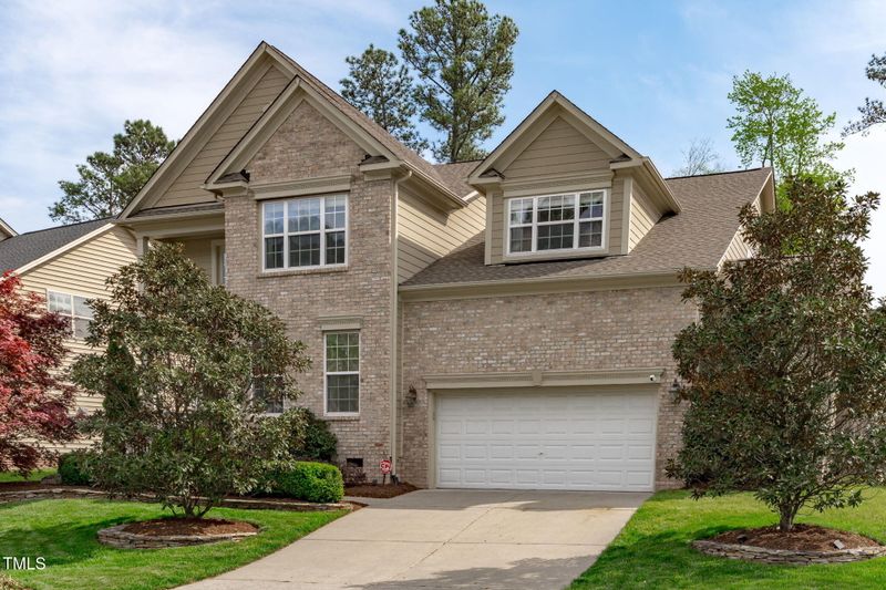 2109 Hemlock Hill Dr, Durham, NC 27703