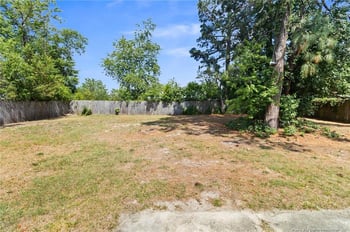 2109 Hollyridge Pl, Fayetteville, NC 28304