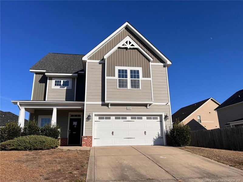 2109 Ingate Dr, Fayetteville, NC 28314