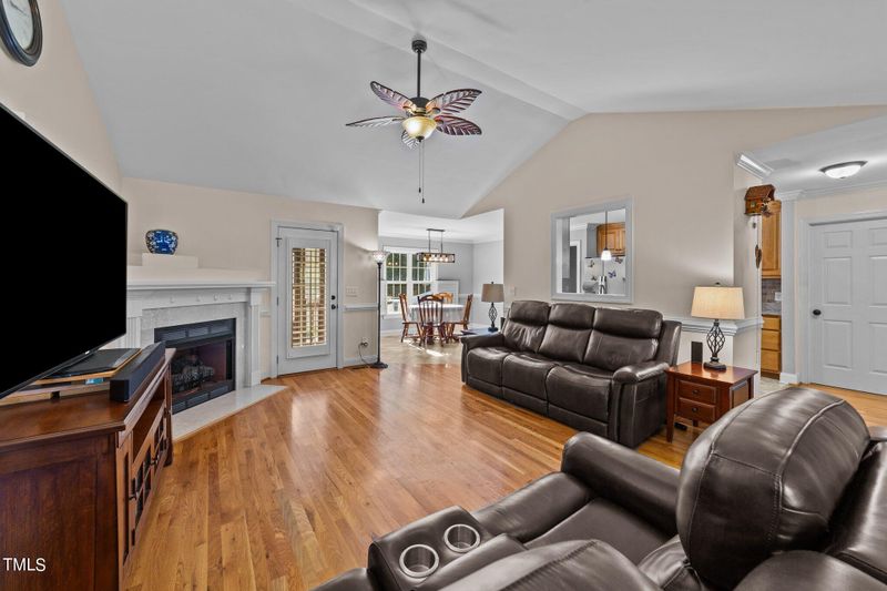 2109 Matthews Rd, Clayton, NC 27520