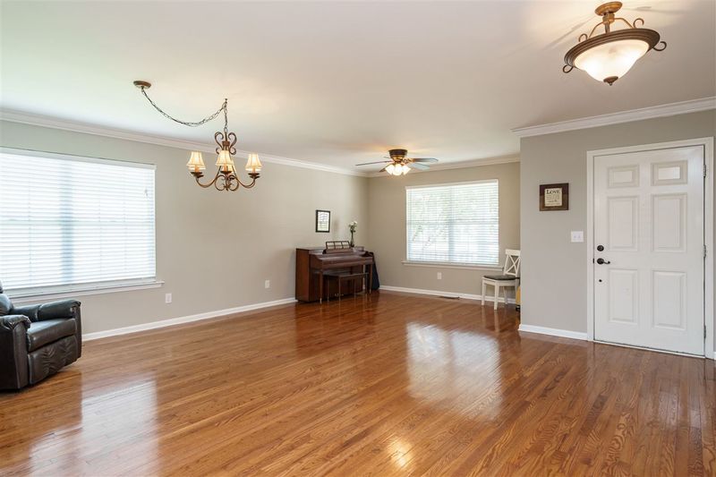 2109 Rocky Mountain Way, Apex, NC 27502