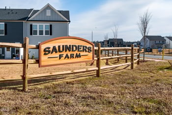 2109 Saunders Farm Dr, Willow Springs, NC 27592