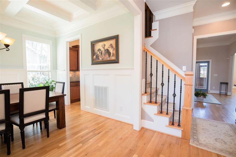 2109 Tulare Ct, Raleigh, NC 27612