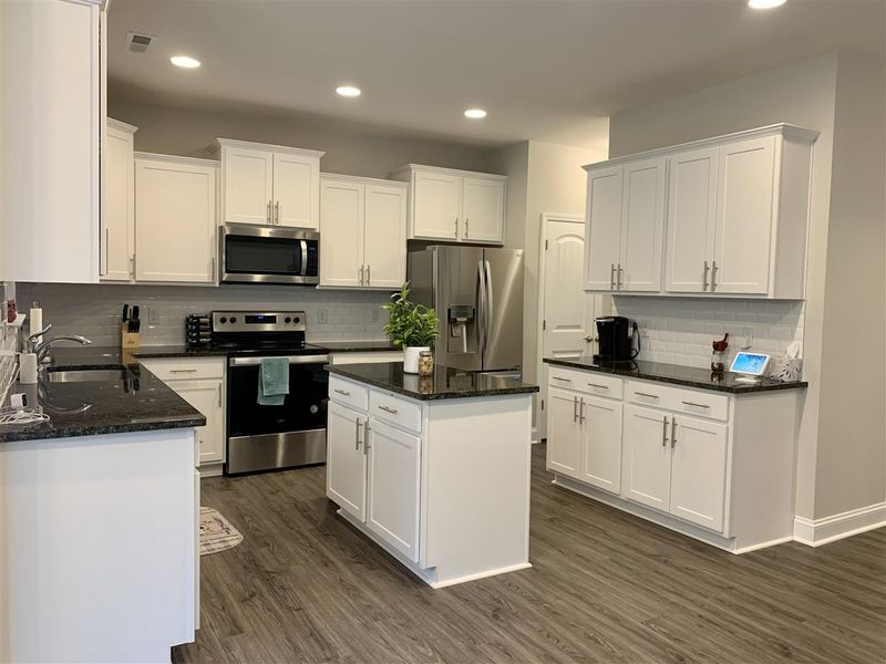 211 Alnwick Ct, Clayton, NC 27527