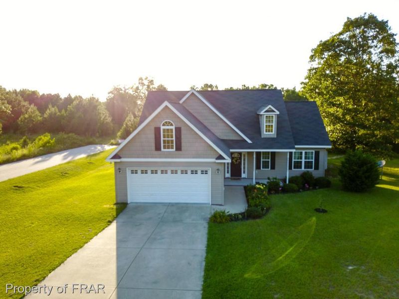 211 Apache Trl, Sanford, NC 27332