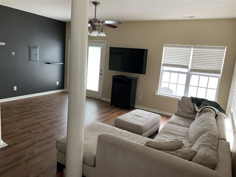 211 Baberton Dr, Apex, NC 27502