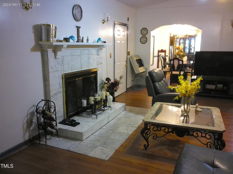 211 Bertie Dr, Raleigh, NC 27610