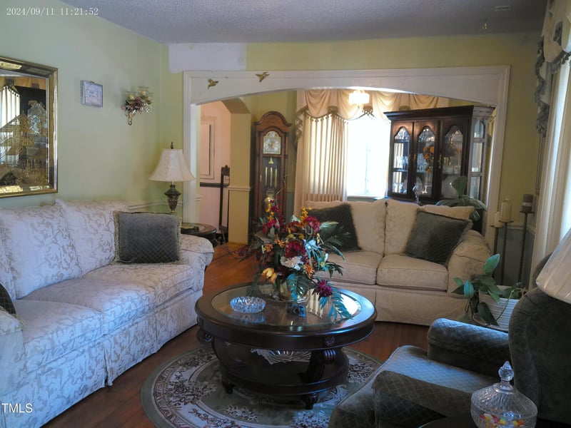 211 Bertie Dr, Raleigh, NC 27610