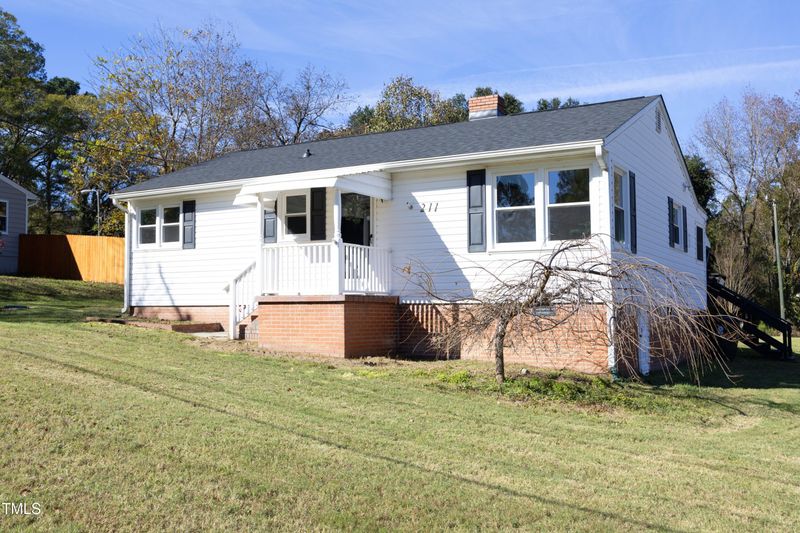 211 Breedlove Ave, Durham, NC 27703