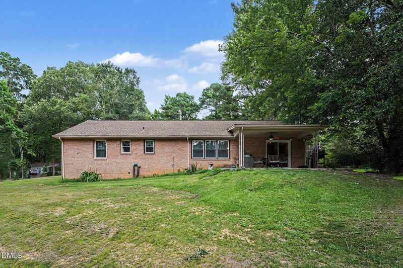 211 Brookside Dr, Smithfield, NC 27577