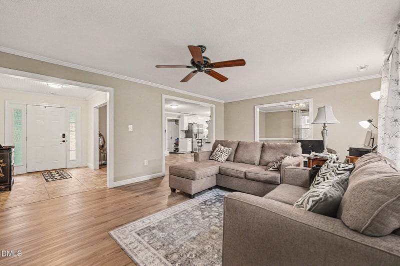 211 Brookside Dr, Smithfield, NC 27577