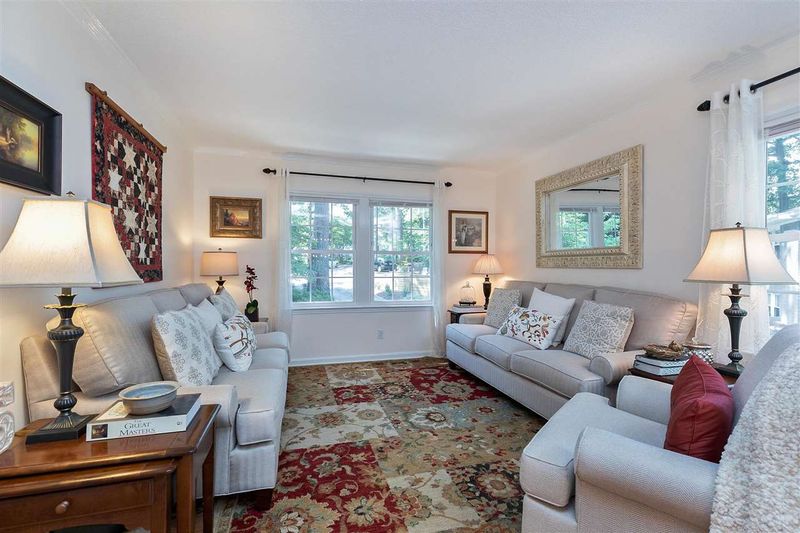 211 Bryce Pl, Cary, NC 27511